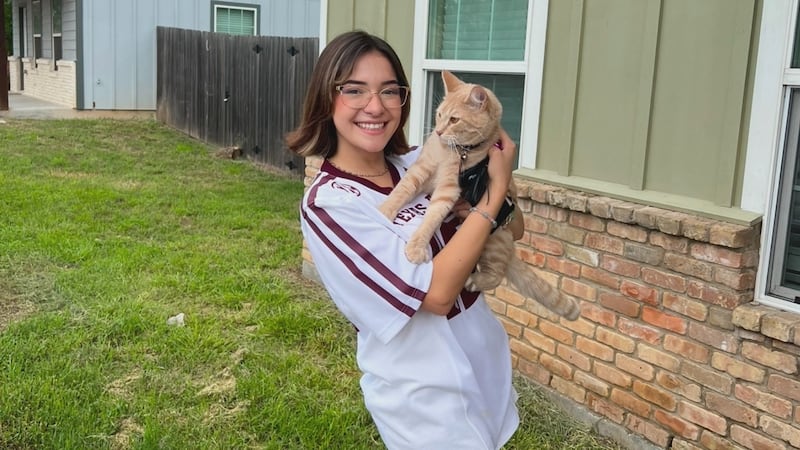 Sydney Marquez, 24